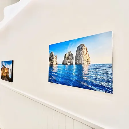 La Storia E Il Mare Di Pensión Nápoles
