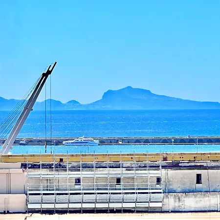 La Storia E Il Mare Di 4* Nápoles